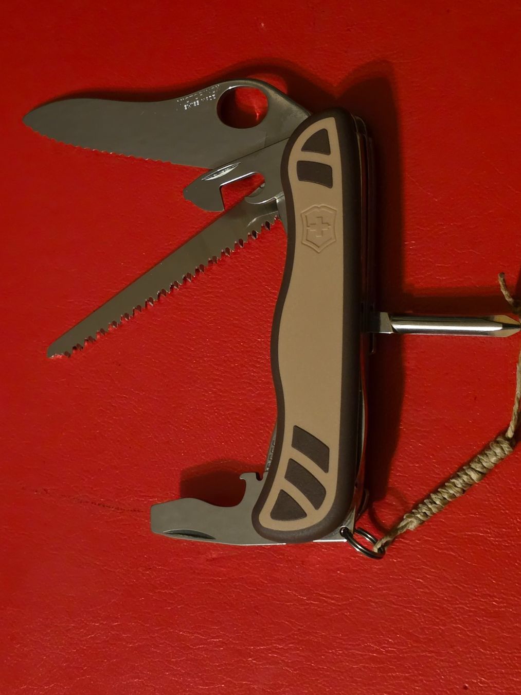 Victorinox Taschenmesser: Victorinox Messer Gross Neu Sable – Neu (gemäss Beschreibung) aus Nyon von freetoys08