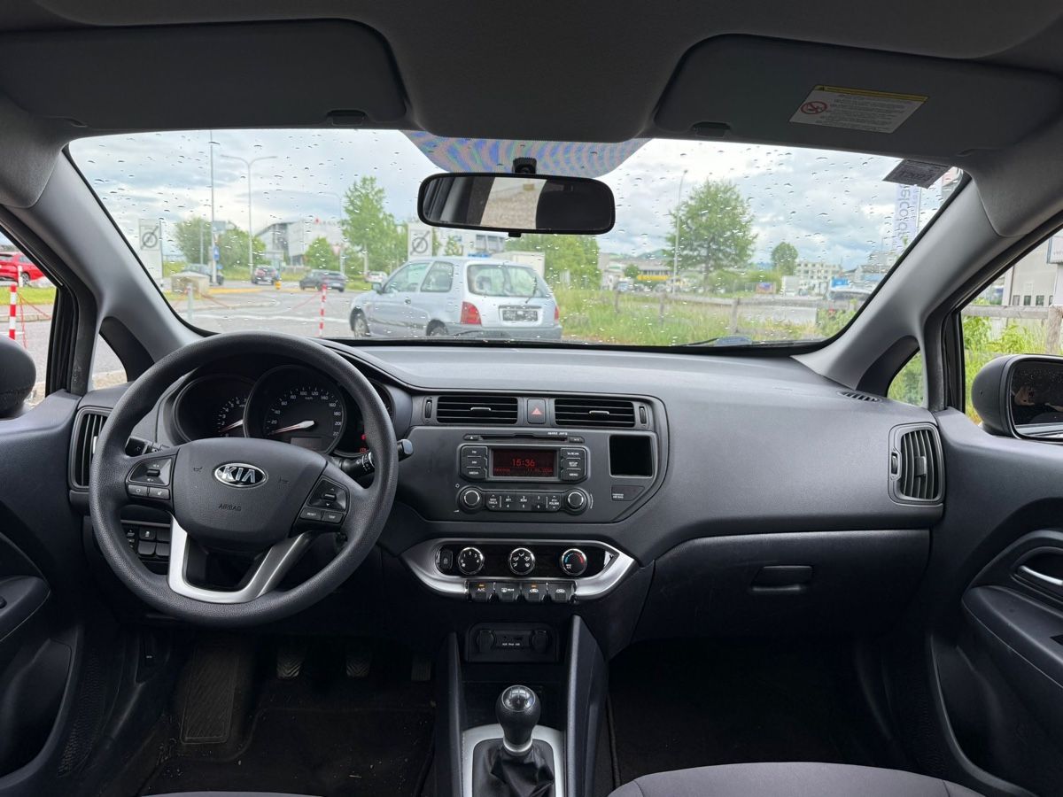 Kia Automobili: Kia Rio - Frisch MFK – Usato da Kreuzlingen venduto da PTM_X 4