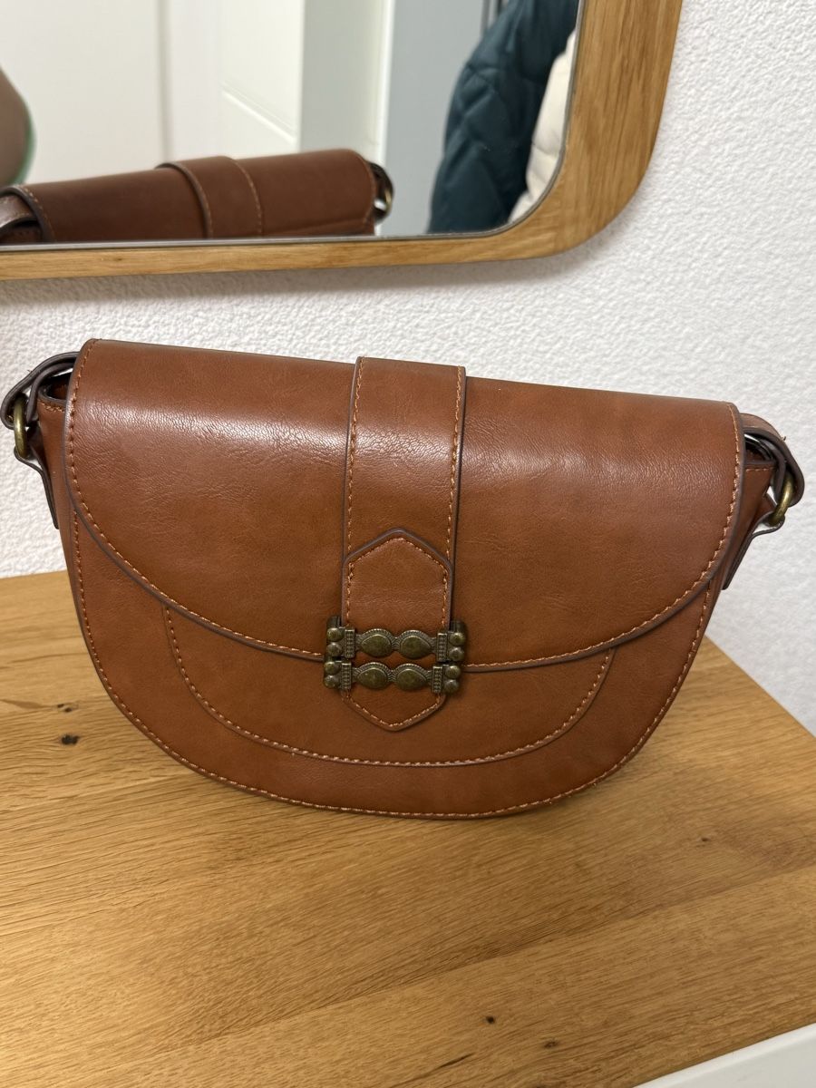 Zara Sacs femmes: ZARA Schicke Handtasche in Braun – Neuf (Voir description) à Dübendorf par Nemo_0 1