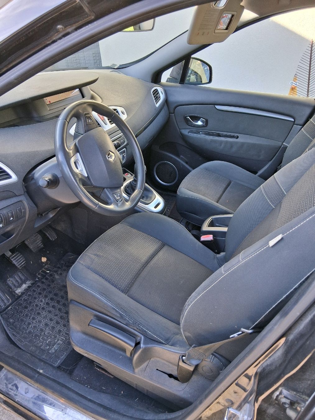 Renault Autos: Renault grand Scenic – Defekt aus Oberriet SG von rofesti 4