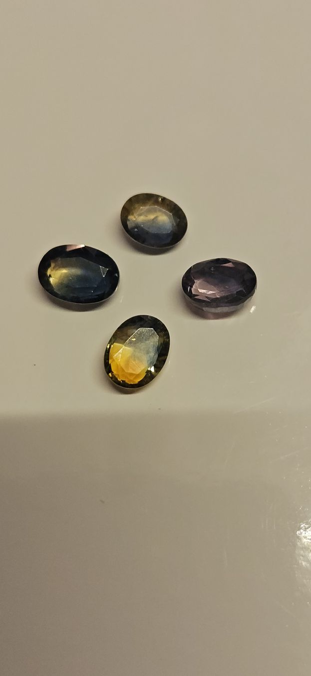 Pietre preziose: Saphire 6.1ct Farbwechselnd selten – Nuovo (secondo la descrizione) da Nürensdorf venduto da salibeer 1