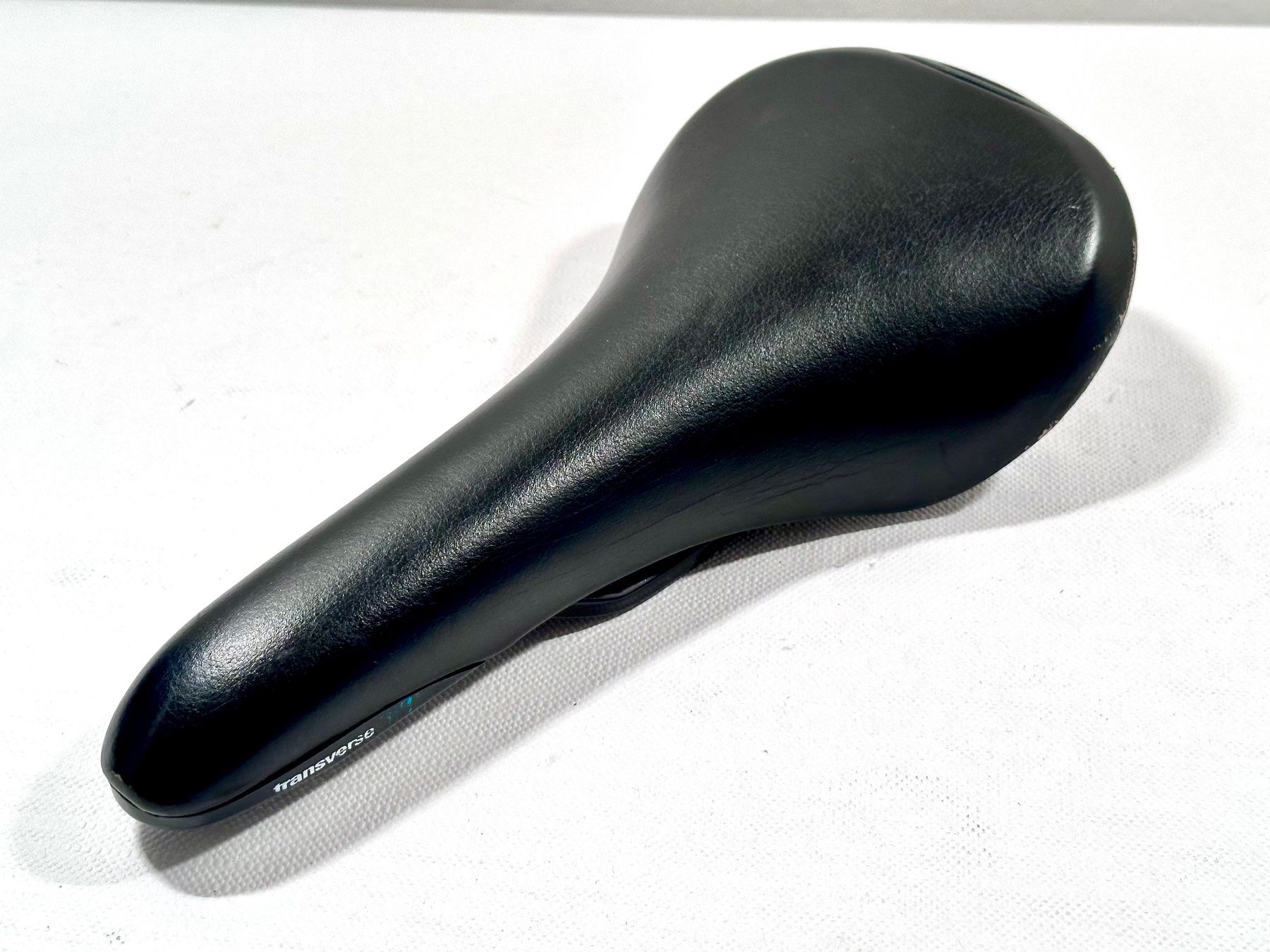 Ersatzteile: VETTA transverse TT Leather Saddle Sattel 251g – Gebraucht aus Luzern von bikeandbeltcom
