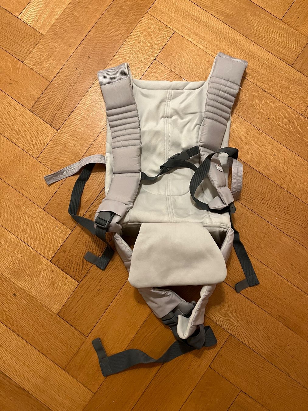 Chicco Bauch- & Rückentragen: Porte-bébé Chicco Myamaki Air gris – Neu (gemäss Beschreibung) aus Genève von natalie1_5 8