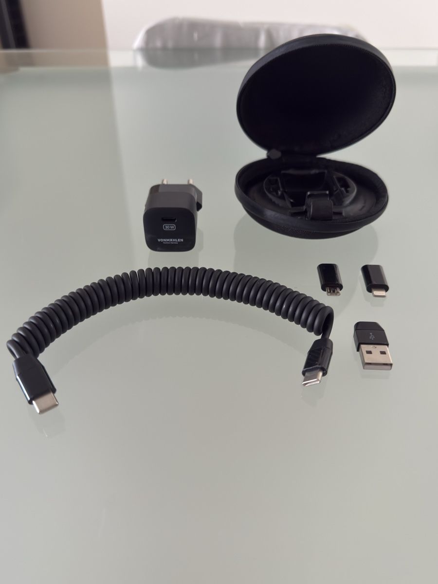 Caricabatterie: Multi device charger – Nuovo (secondo la descrizione) da Cadenazzo venduto da nick995 1