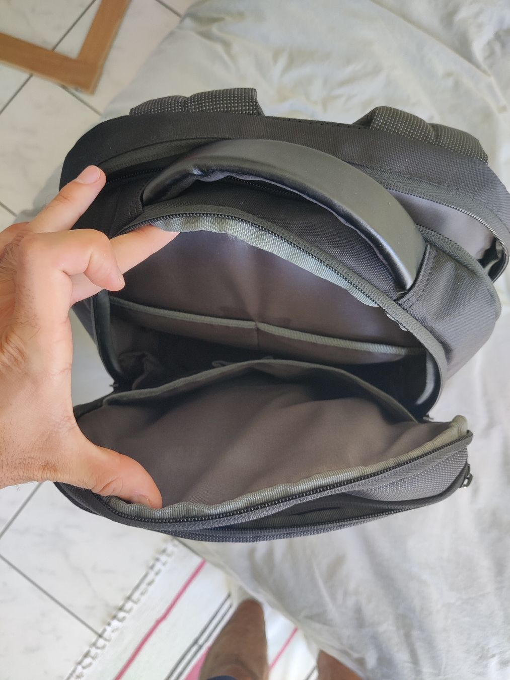 Lenovo Zaini: Lenovo Laptop Rucksack / Backpack  – Nuovo (secondo la descrizione) da Zürich venduto da Yaxit 3