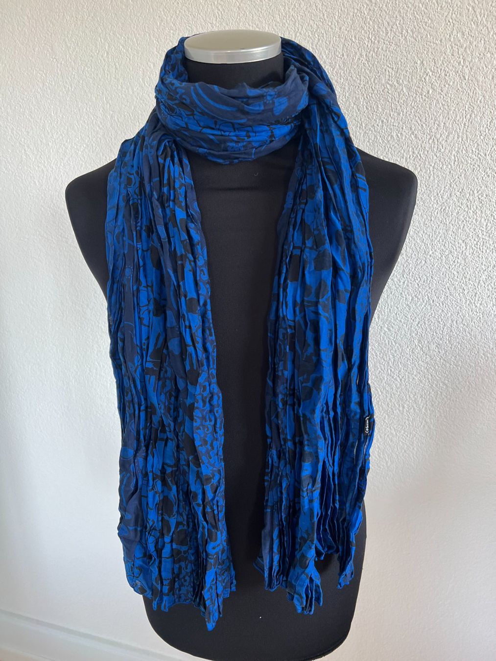 Colora Foulards & écharpes: Colora Schal, 27% Seide, Dunkelblau, NEU – Neuf (Voir description) à Worb par farben20zauber