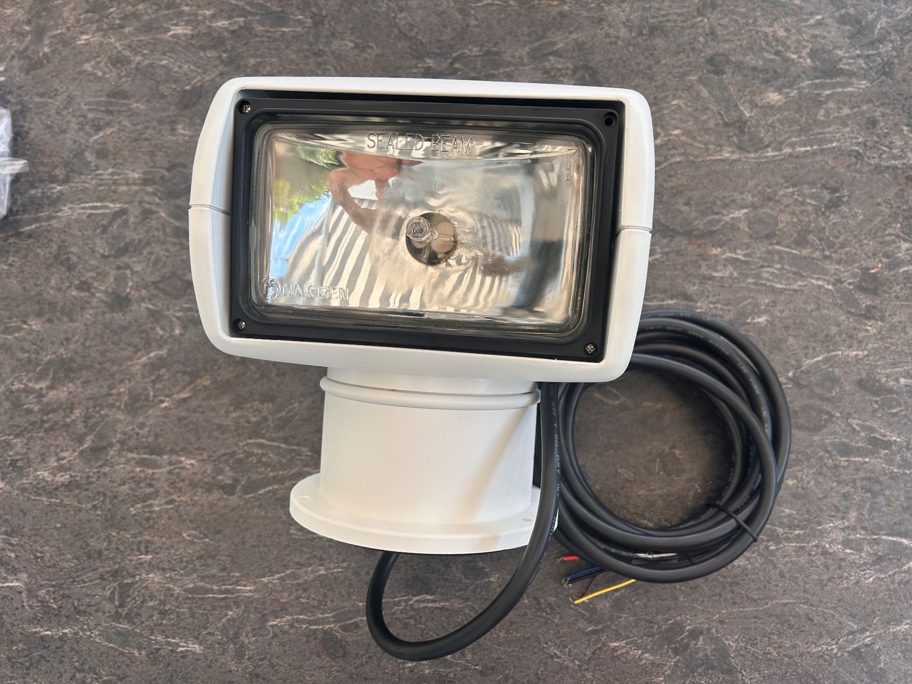 Fari: Bug- / Suchscheinwerfer "Jabsco 60020-0000  135SL, 12V" – Nuovo (secondo la descrizione) da Weggis venduto da Sua34 1
