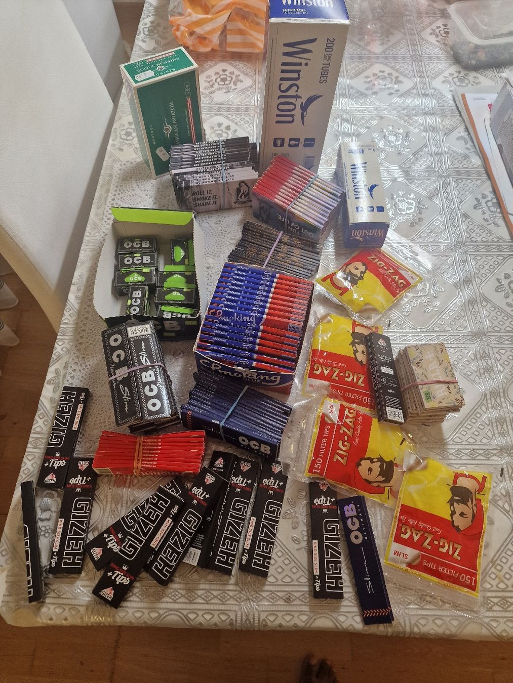 Tabak: Cigarette filters and rolling papers collection – Neu und originalverpackt aus aarau von judn 3