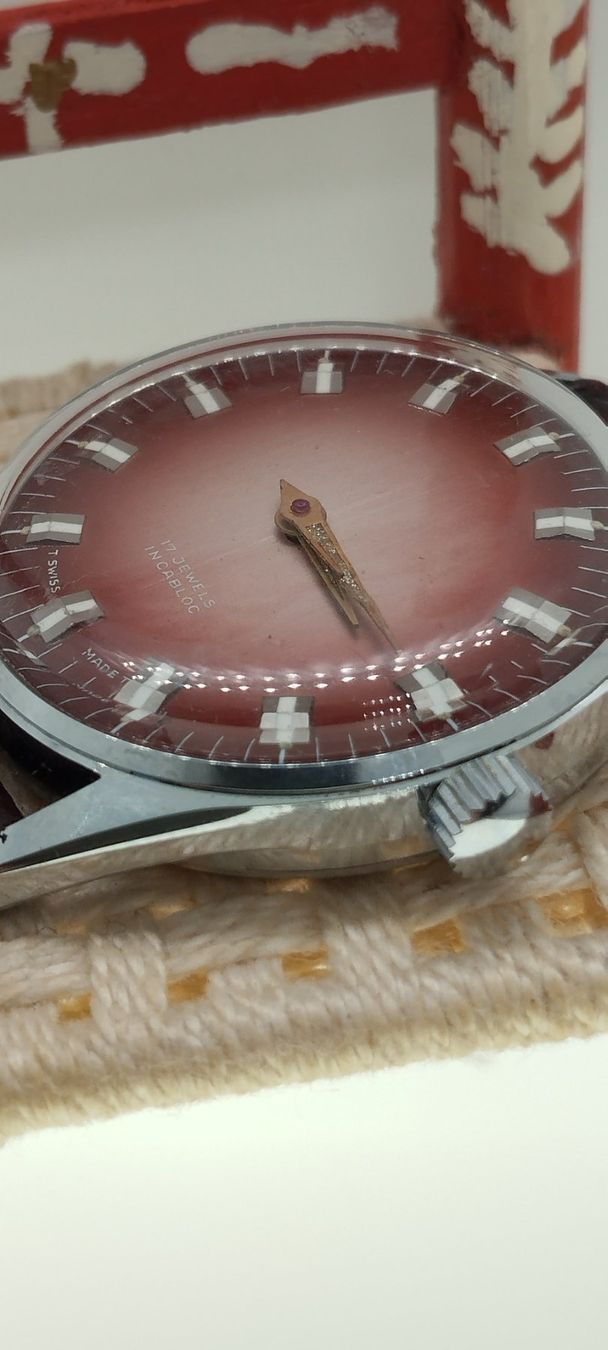 Orologi: Montre de récupération – Usato da La Chaux-de-Fonds venduto da jac_9llg 5
