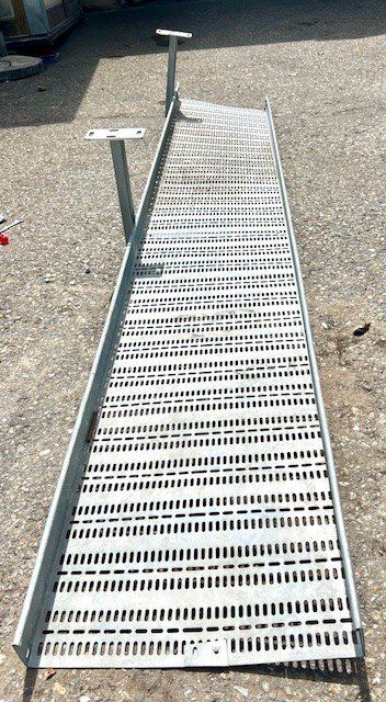 Cavi: Kabelkanal / Kabelrinne / Kabeltrasse 3 Meter – Usato da Riedtwil venduto da wiederverwendung 1