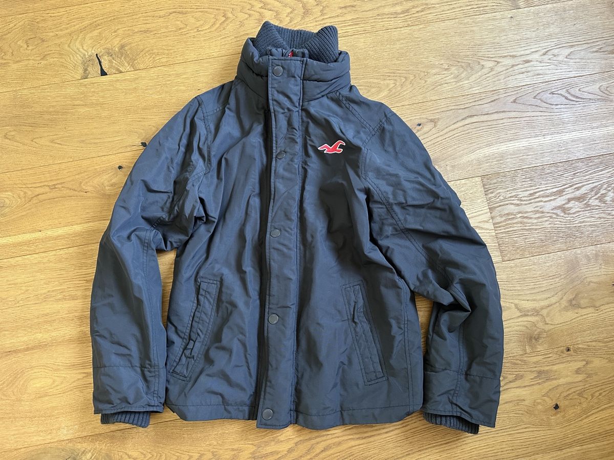 Hollister Giacche: Jacke Hollister – Usato da Brütten venduto da Estuenggi