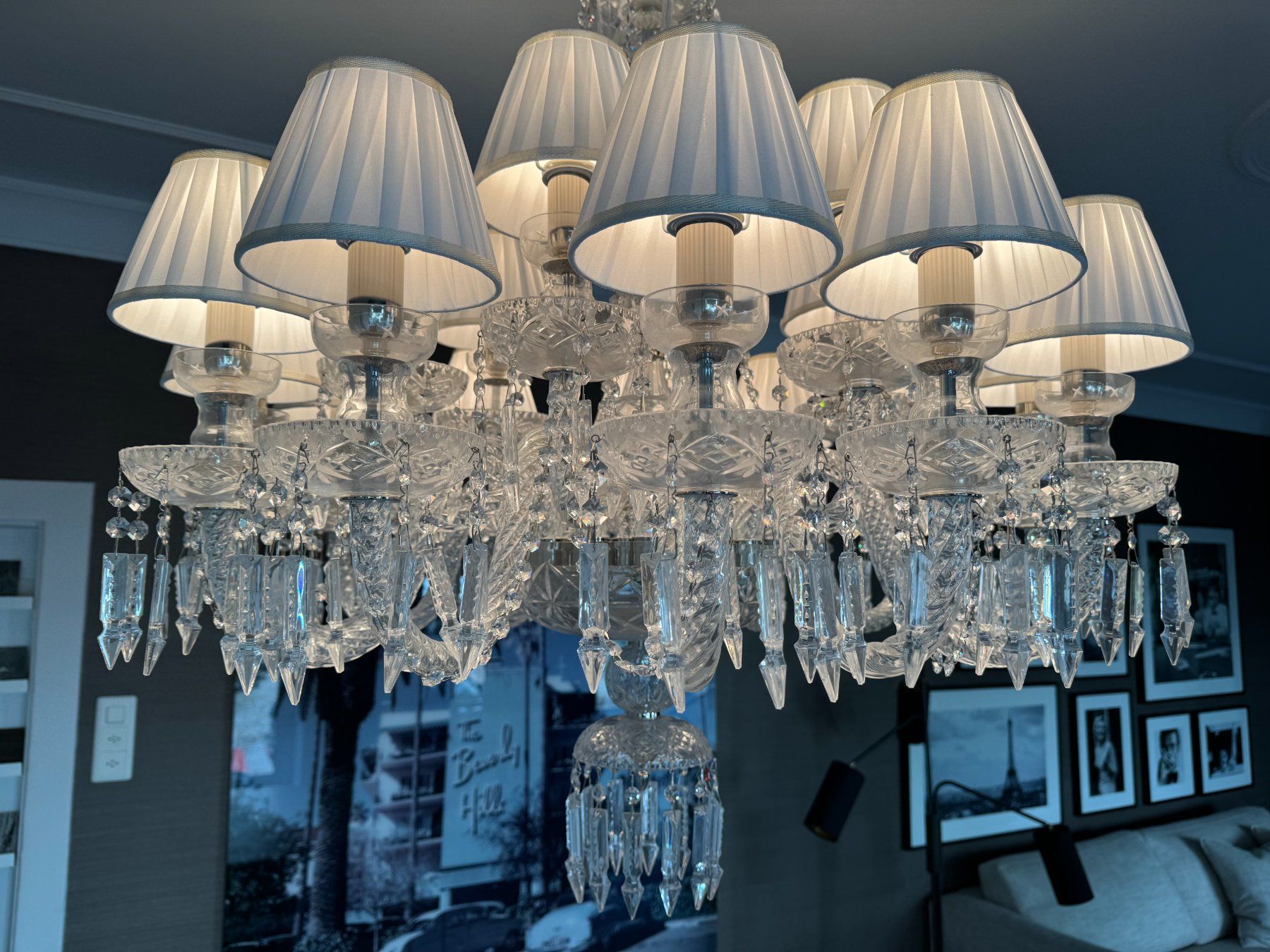 Swarovski Lampadari & plafoniere: Kronleuchter mit Swarovski-Kristallen – Usato da Erlenbach ZH venduto da Anna8700 2