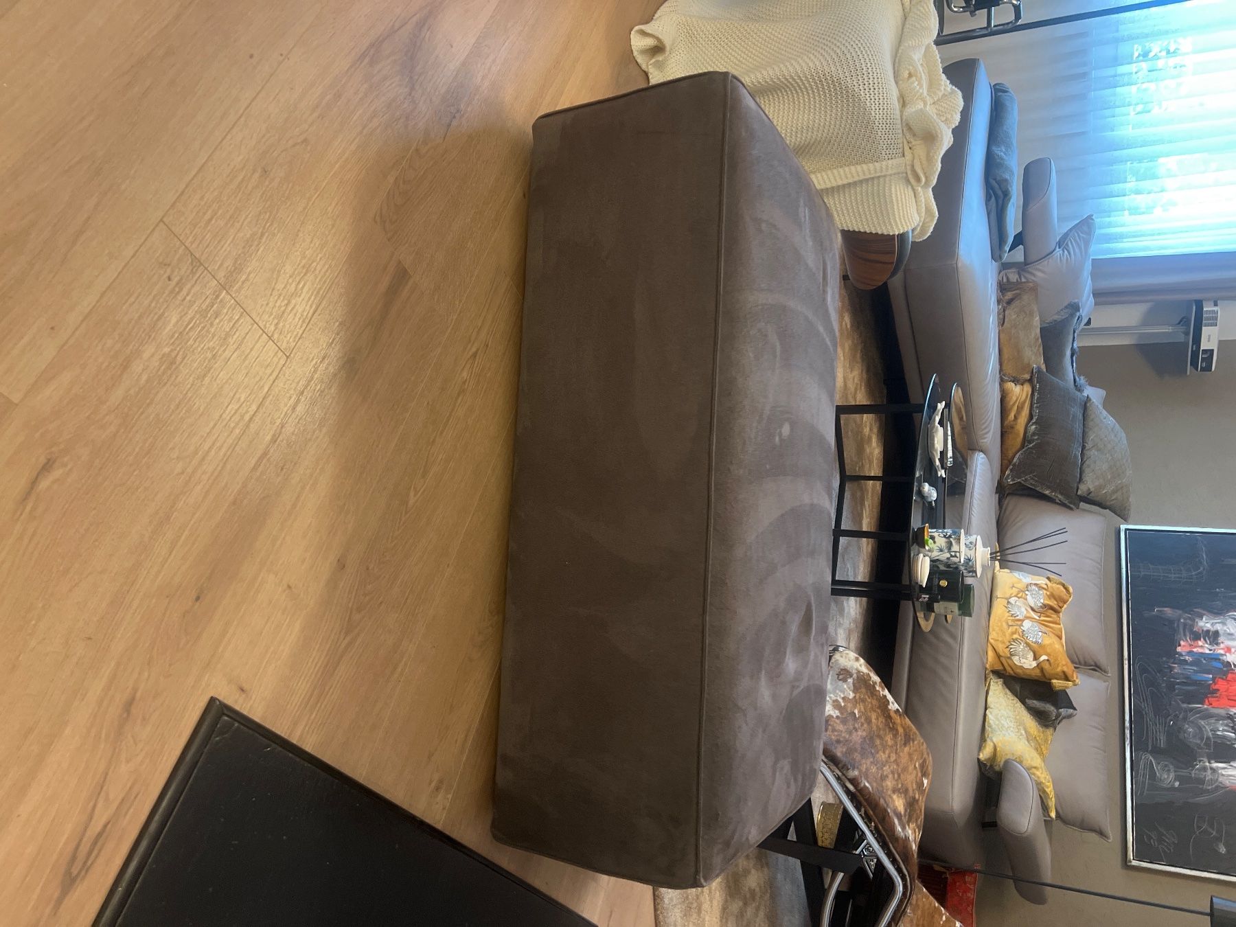 Hocker: Hocker / Ottoman – Gebraucht aus St. Gallen von ben_5zy8