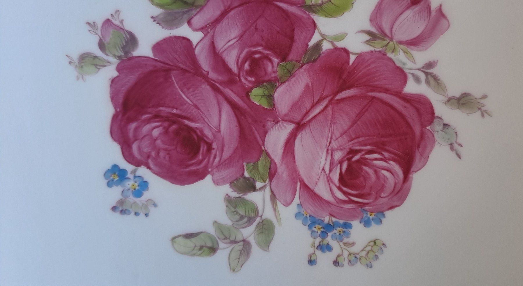 KPM Servierplatten: Antike Anbietschale mit Rosen - KPM Berlin – Gebraucht aus Trogen von Limboo 2