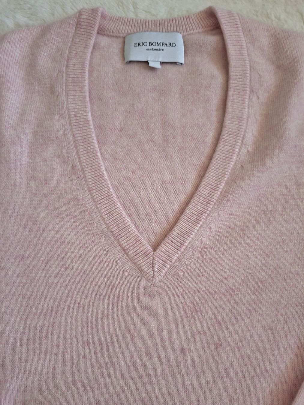 Pullover & Sweatshirts: pull 100% Cachemire Doux  Taille S – Gebraucht aus Renens VD von ser_j2fn 2