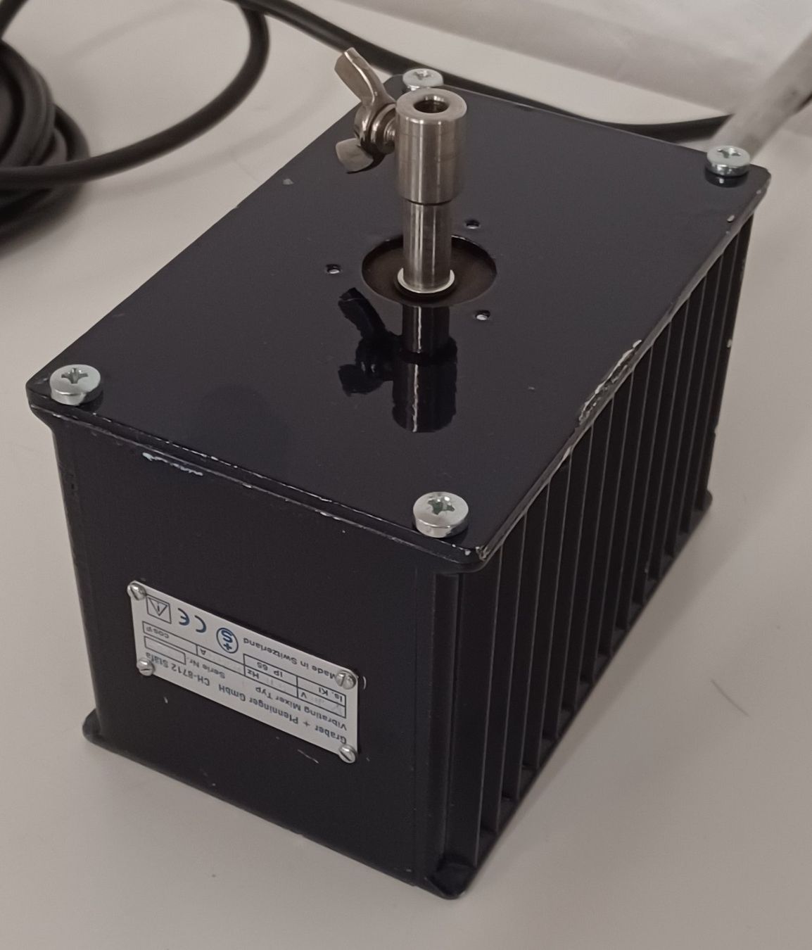 Accessori da laboratorio: Graber + Pfenninger Vibrating Mixer Typ 1 – Usato da Niederdorf venduto da LeptonAG_Labor