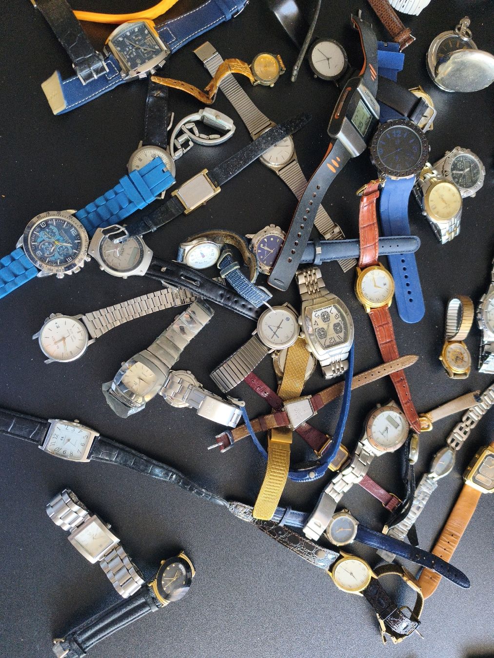 Orologi: Armbanduhr konvolut 3 – Difettoso da Kreuzlingen venduto da dad_9x7b 2