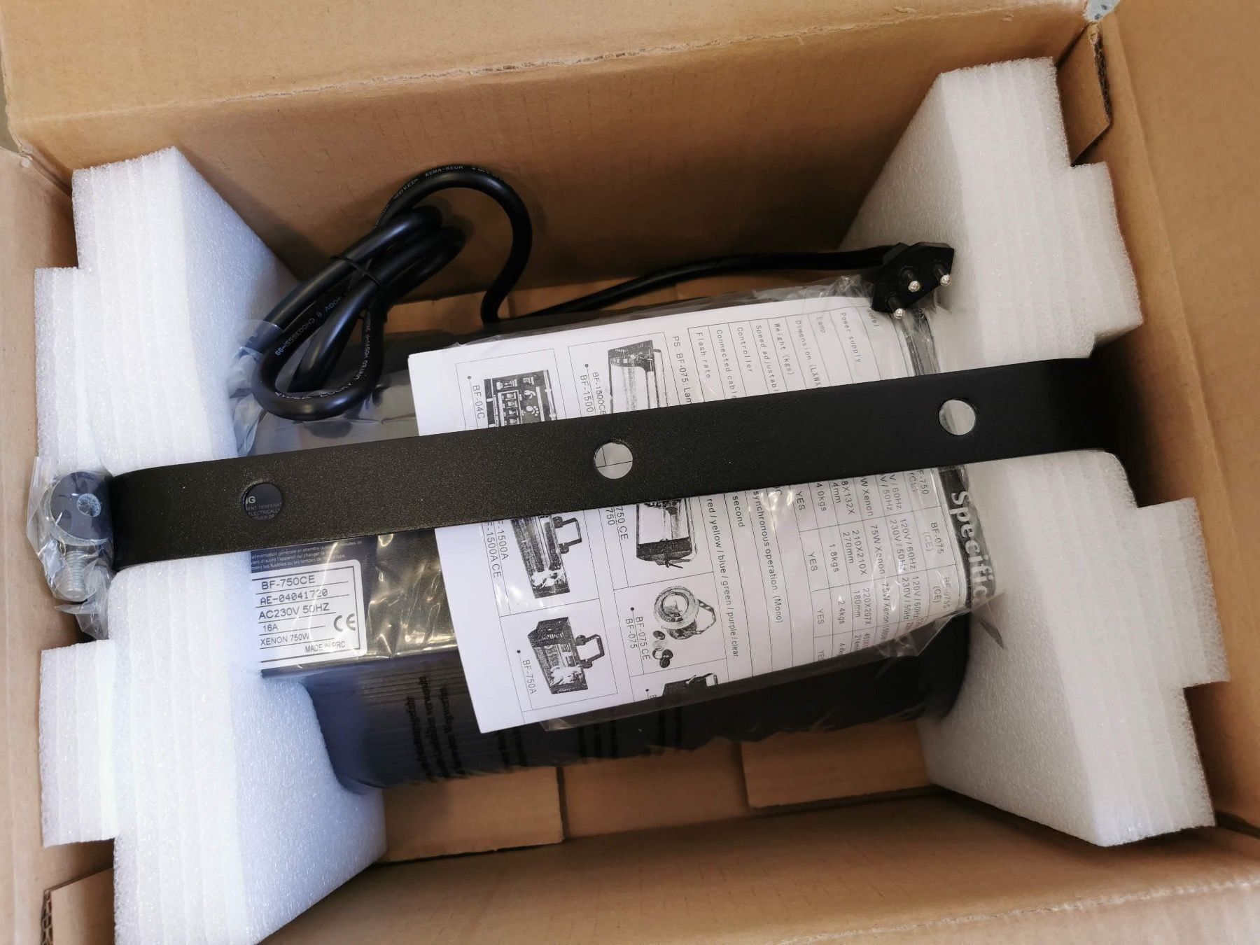 Lampade: Acme Strobe 750W Stroboskop – Usato da Neuhausen venduto da PBMG 1