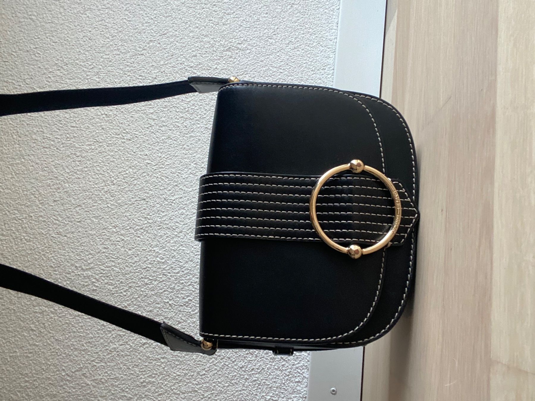 Borse da donna: Besace - 100% cuir - noir - Taille unique – Usato da Blonay venduto da nic_8kgz 4