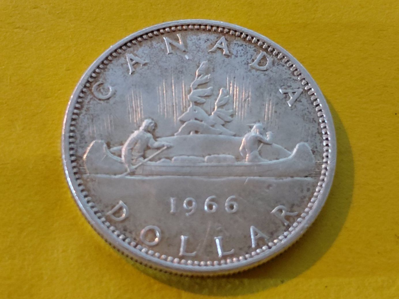 Alle Münzen: Kanada 1 Dollar "Kanu" 1966 Silber – Gebraucht aus Buchs SG von numispatica