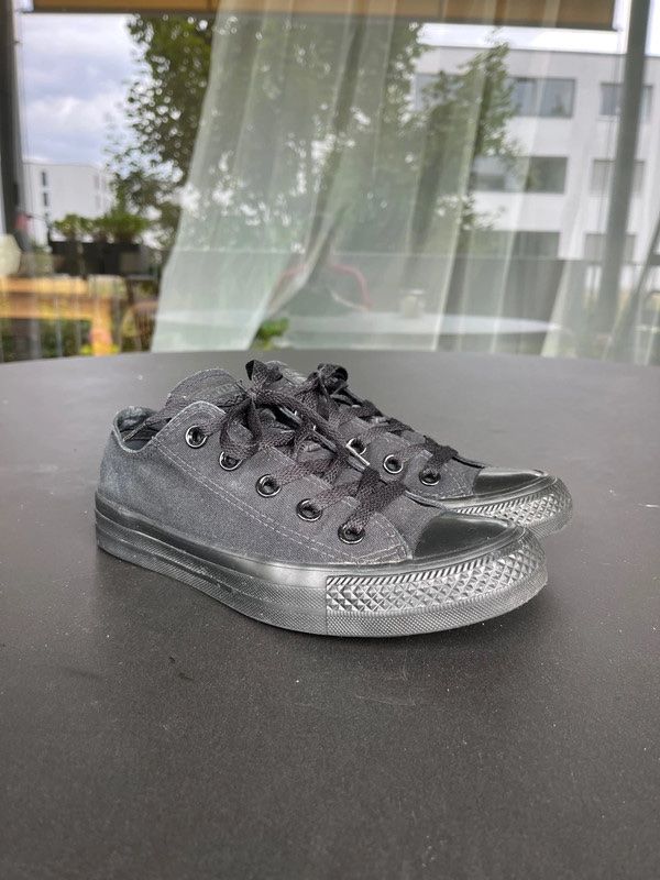 Converse Scarpe da donna: Converse Chucks schwarz Damen Gr. 36 – Usato da Bern venduto da Sonrisa89