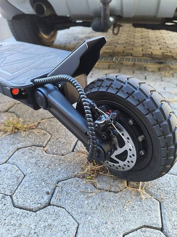 Veicoli elettrici: Vmax R55 Pro - Fast neu! – Nuovo e nell'imballaggio originale da Hochdorf venduto da alv_7lf5 1