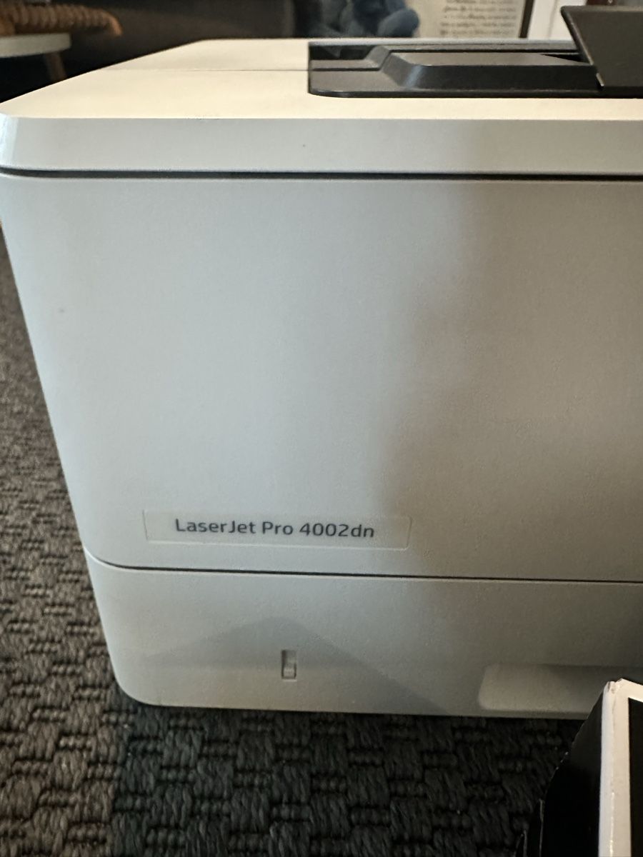 Hewlett Packard Drucker: Hp LaserHet Pro 4002dn mit Ovp 149A Tinte – Gebraucht aus Oeschgen von timeon_2202 1