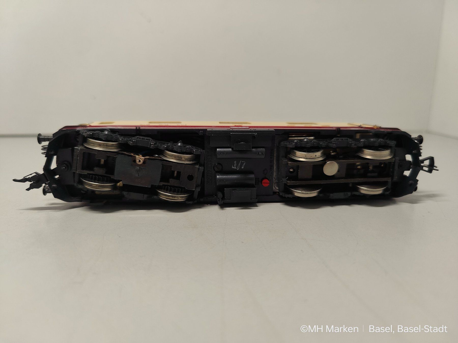 Fleischmann Modellini di ferrovie: Fleischmann 4341 E-Lok Re 4/4 II SBB CFF FFS TEE Analog DC – Usato da Basel venduto da mhmarken 5