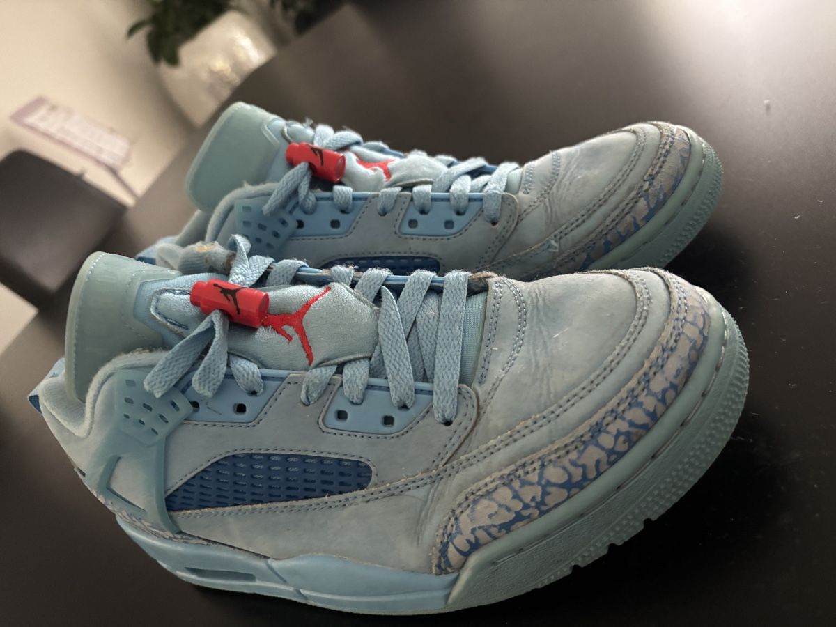 Chaussures hommes: Nike Gr. 40 – D'occasion à Niederuzwil par Amicio