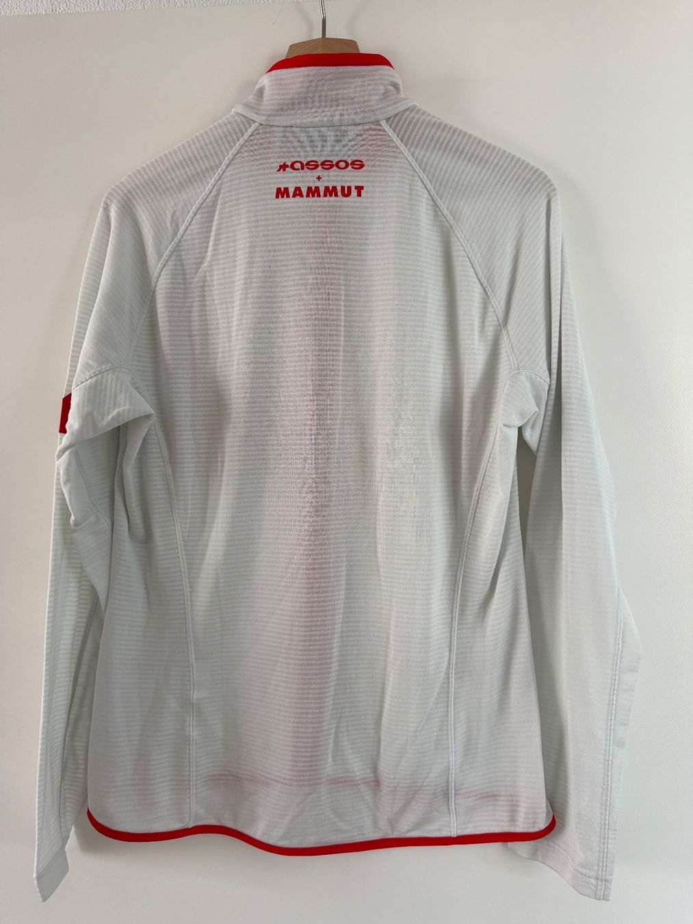 Mammut Vestes: ASSOS  x MAMMUT Aenergy Light ML Jacket Men – D'occasion à Chur par patrizia.ehrbar 1