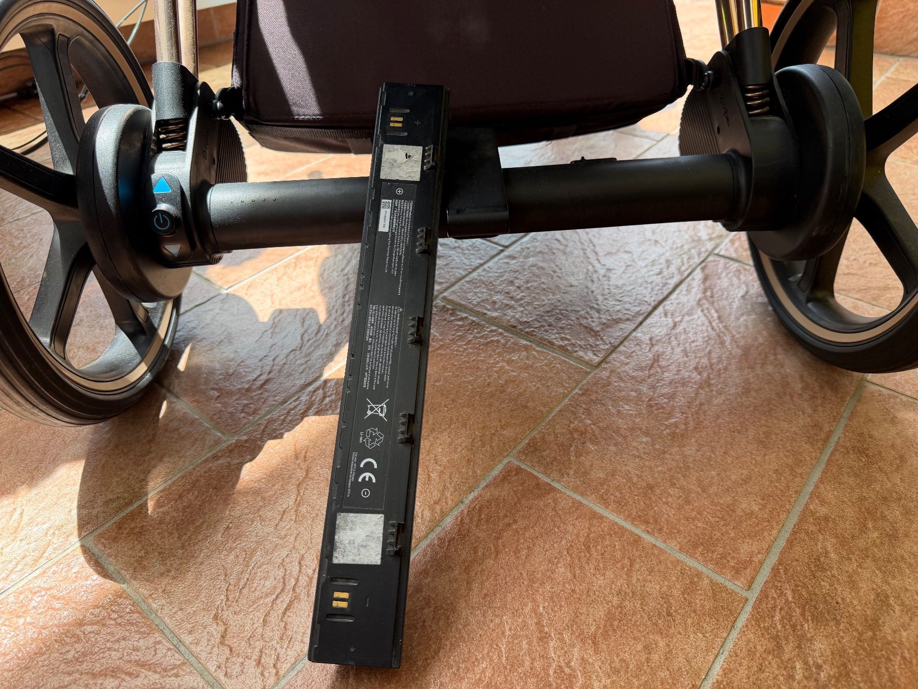Cybex Carrozzine: Cybex e-Priam Blu come nuovo – Usato da Castagnola venduto da val_j92j 5