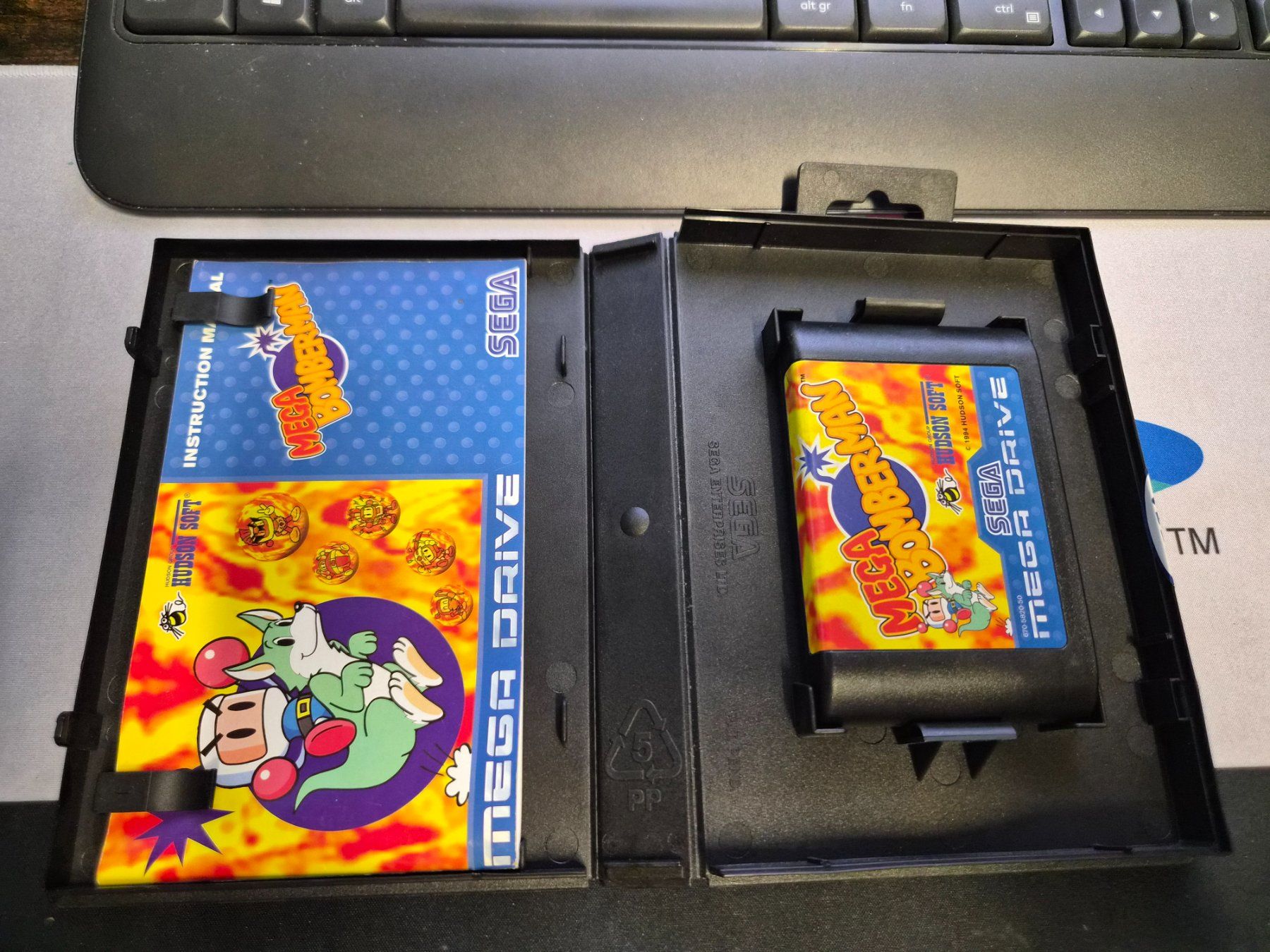 Sega Giochi: Mega Bomberman Sega Mega Drive Spiel mit Anleitung – Usato da Zürich venduto da Joselito0 2
