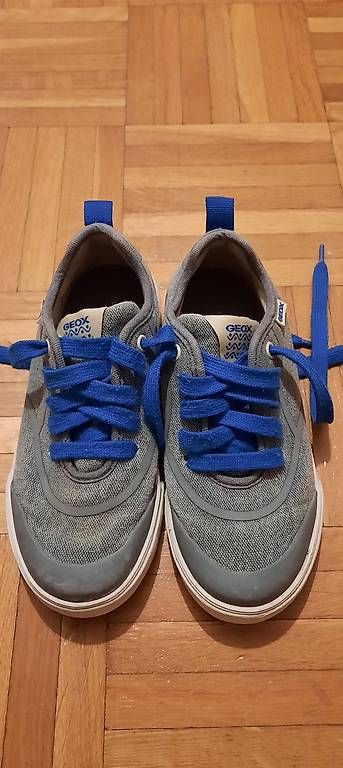 Geox Scarpe per ragazzi: Scarpe GEOX n.31 – Usato da Tesserete venduto da bab_7ztk