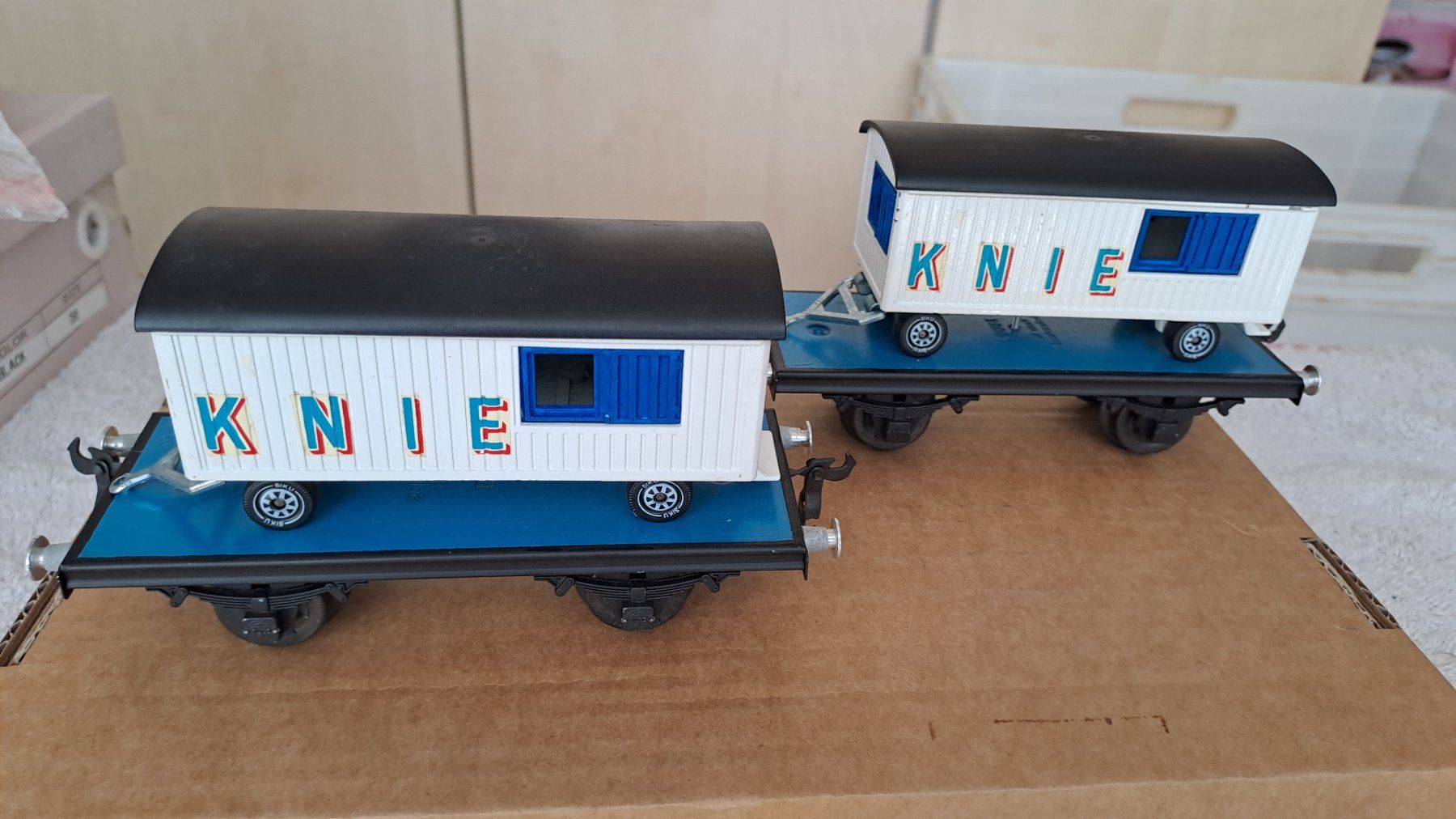 Buco Modellini di ferrovie: Buco 2 Knie Wagen Spur 0/15 – Usato da Winterthur venduto da Riebeli333 1