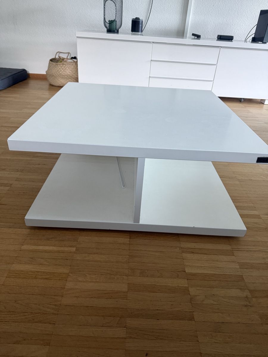 Tavoli: Couch-Tisch – Usato da Belp venduto da barbossa02