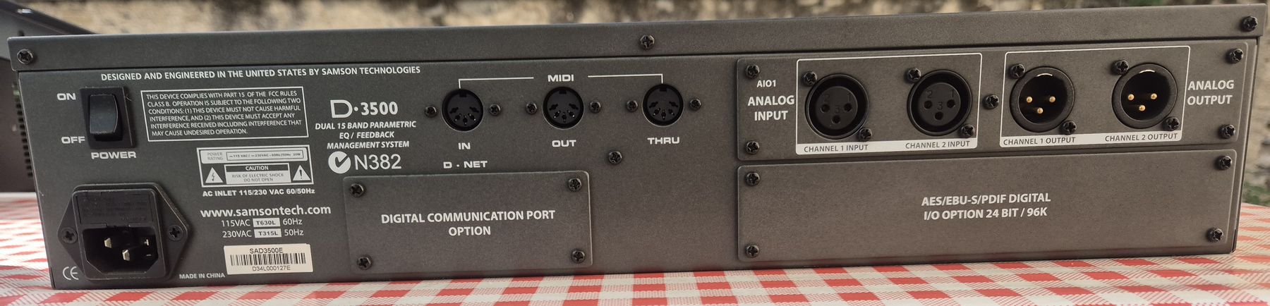 Equalizer: Equalizzatore Samson D-3500 parametrico dual 15bande – Gebraucht aus Bellinzona von fro_c6z5 1