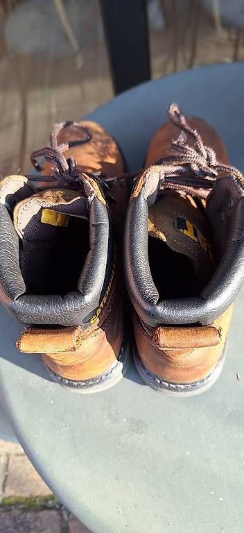 Scarpe da uomo: CATERPILLAR  Boots -42 – Usato da Dällikon venduto da Martisw7 1