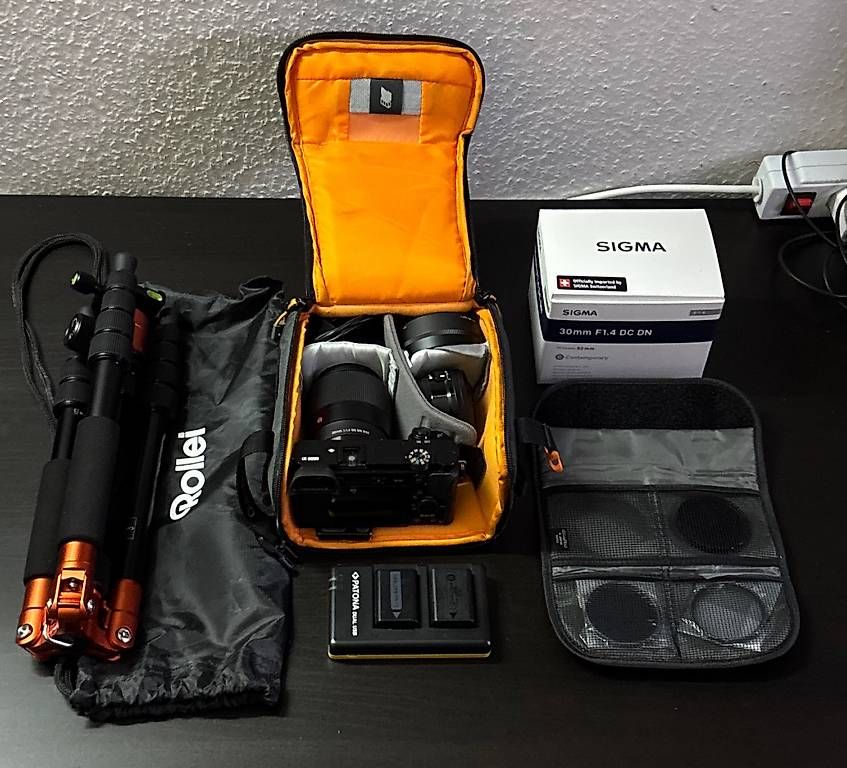 Fotocamera: Sony a6000 mit Zubehör – Usato da Luzern venduto da Lalo_ 1
