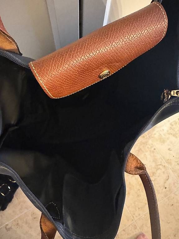 Sacs femmes: Longchamp dunkelblau, le pliage L – D'occasion à Zürich par _nushy 2