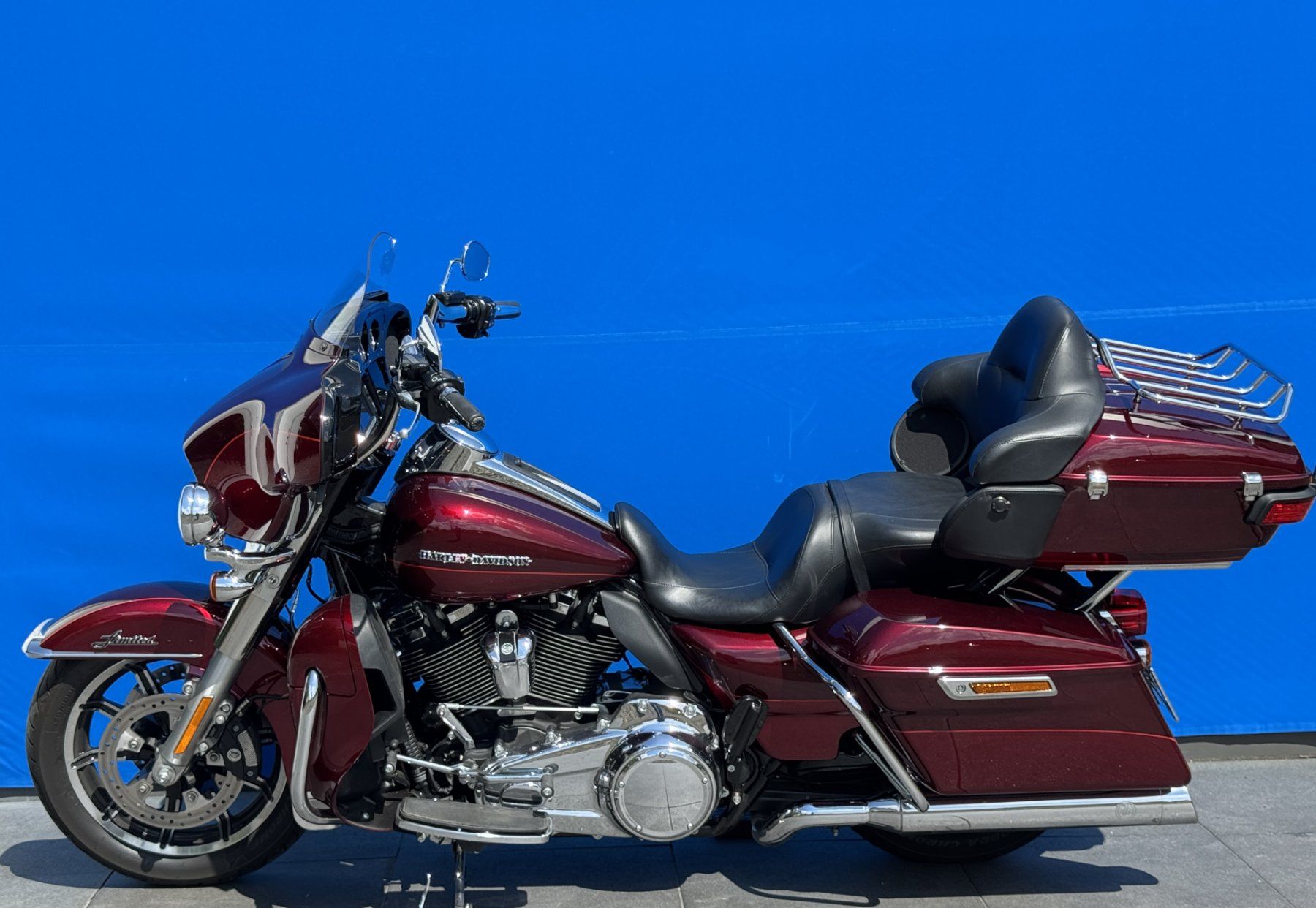 Harley-Davidson Touring: HARLEY-DAVIDSON FLHTK Electra Glide Ultra Limited Low 107 – Gebraucht aus Escholzmatt von Wikinger11 1