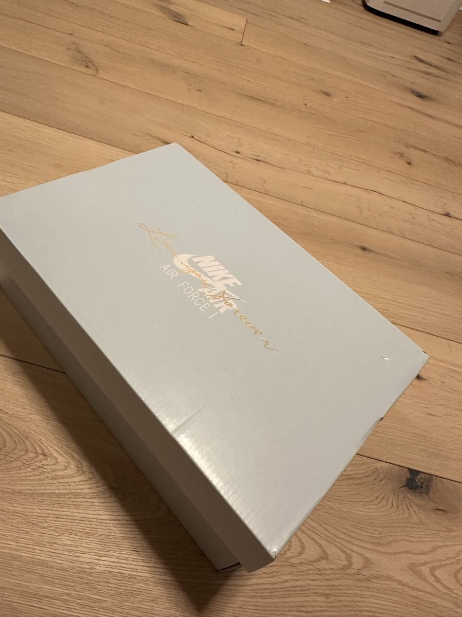 Nike Scarpe da uomo: Nike Air Force x Nocta 42.5 – Nuovo e nell'imballaggio originale da Zeiningen venduto da made19