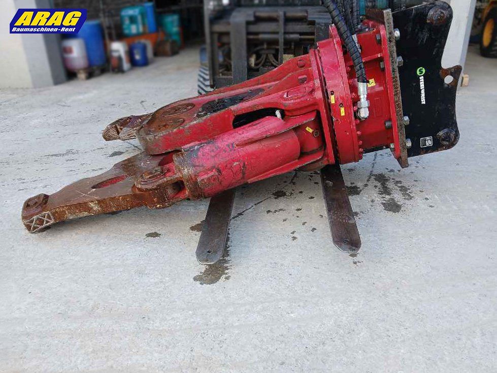 Tutti gli attrezzi: CMB CC20 Betonbeisser – Usato da Hasle LU venduto da Arag08 1