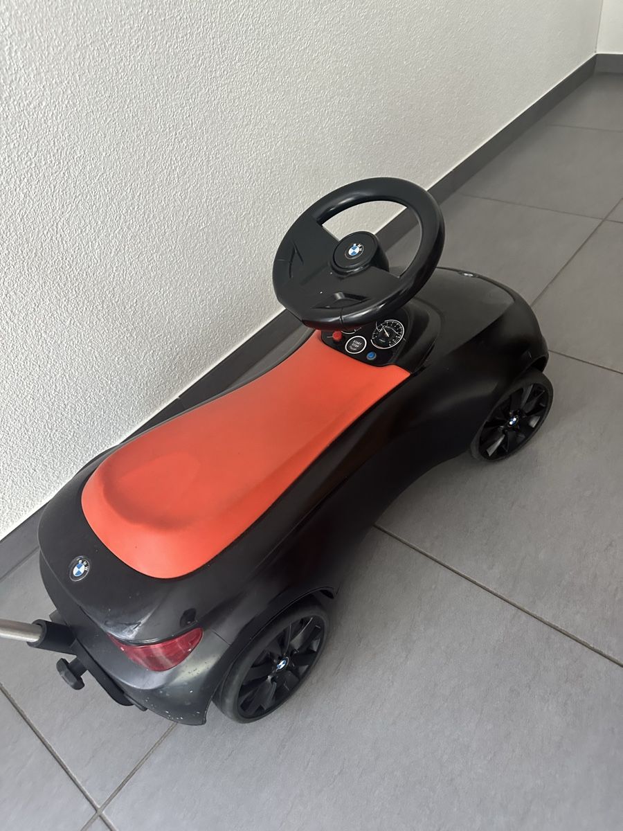 BMW Veicoli per bambini: Rutscherauto BMW  schwarz/orange mit Schiebestange – Usato da Triengen venduto da nes_l8cj 2
