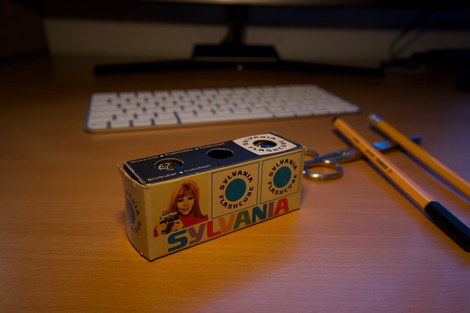 Flash: Sylvania Flashcube 2/3 -> Einweg Blitz – Nuovo e nell'imballaggio originale da Dagmersellen venduto da sim_zqh8 3