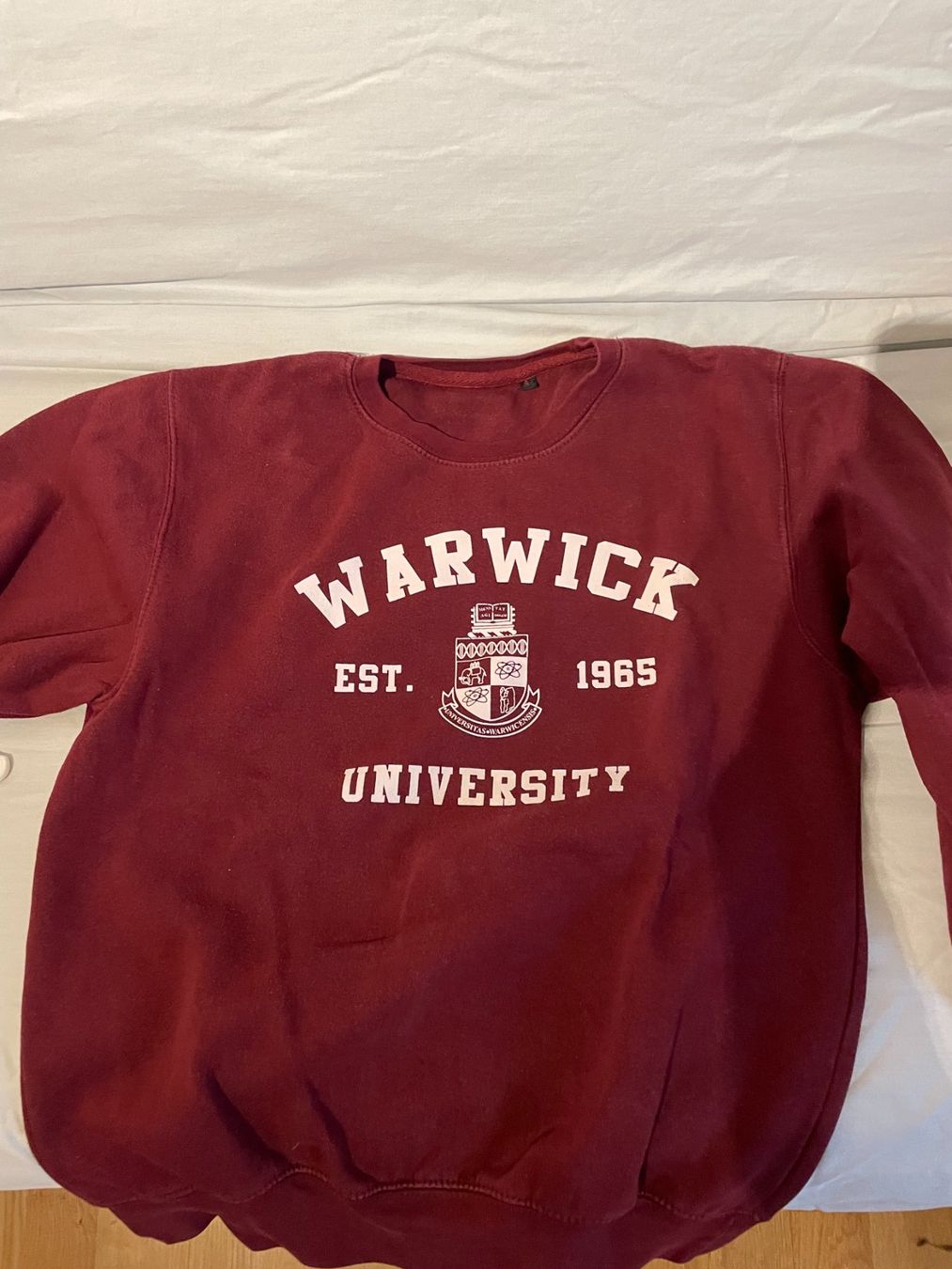 Maglioni & Felpe: Warwick University College Pullover, dark red, size S – Usato da Crans VD venduto da RM0709 1