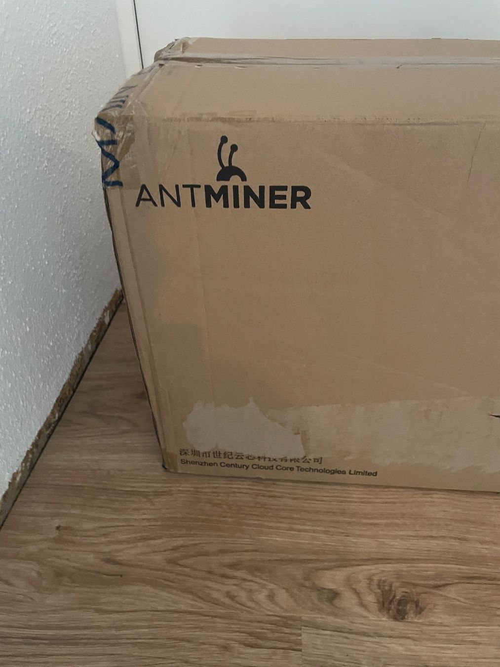 Schede grafiche: Bitmain Antminer K7 63.5 TH/s – Usato da Villigen venduto da Swiss-Watches 7