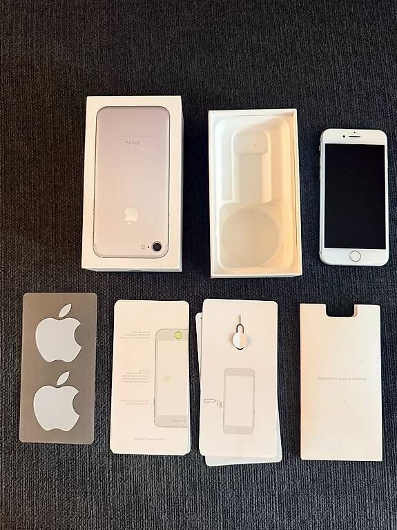 Telefoni cellulari / Smartphones: Apple iPhone 7  128 GB  mit Originalverpackung – Usato da Zürich venduto da Peterandriu 3