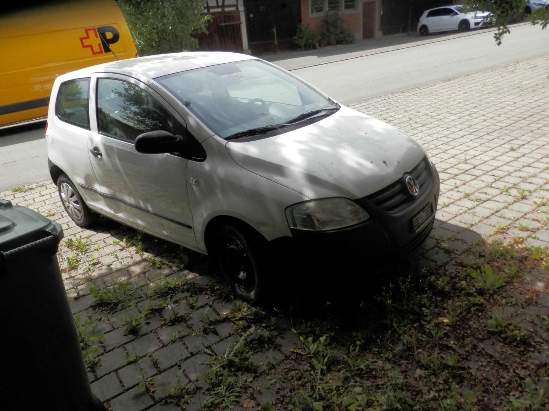 VW Automobili: VW FOX 1.4 Liter Unfallwagen – Difettoso da Weiach venduto da weiach82 5