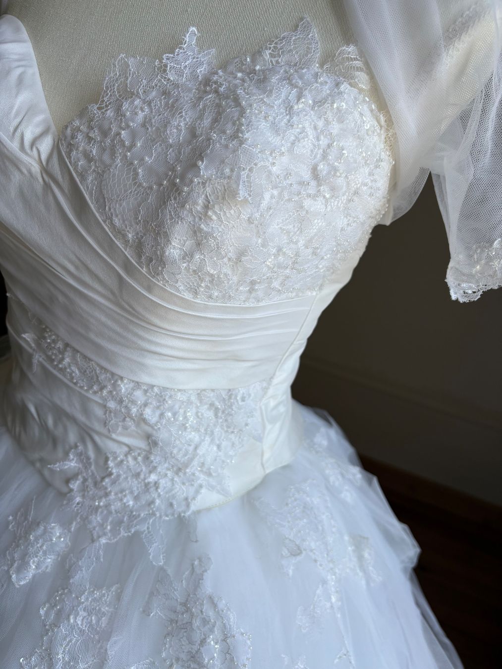 Kleider: Robe de mariée – Gebraucht aus Lausanne von Firulais78 4
