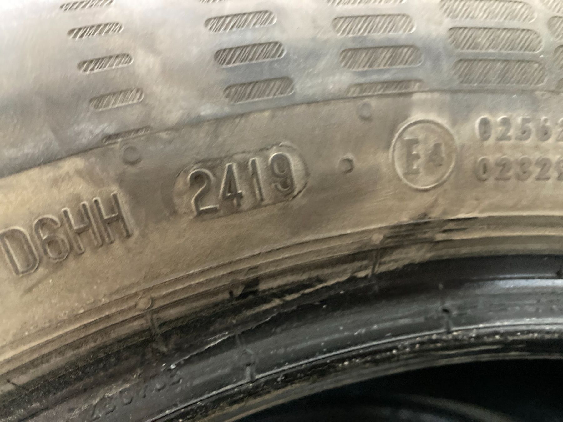 Continental Pneumatici & Ruote complete: 205/55R16 Sommerpneu Continental – Usato da Cham venduto da WB2223 2
